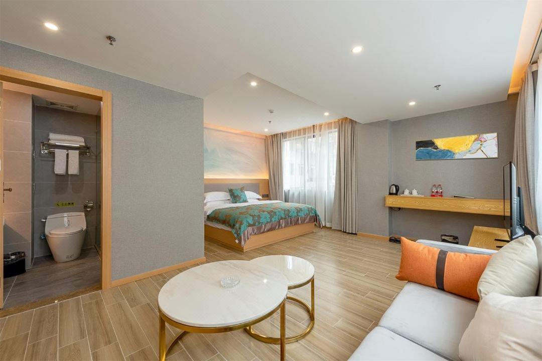 Hongxiang Hotel Гуанчжоу Экстерьер фото